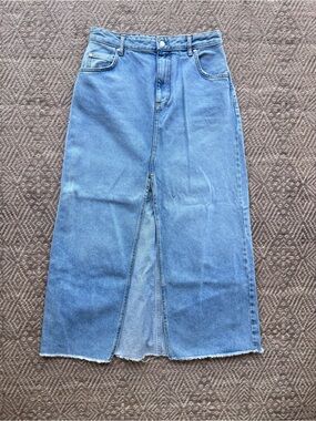 Pilcro Anthropologie Denim Maxi Skirt Light Wash Front Slit Size 10